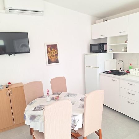 Sunny Bi-Pi Apartment 파그 외부 사진